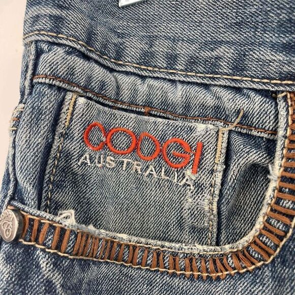Coogi Australia Men's Distressed Relaxed Straight Jeans Blue Denim Size W34 L32 - Picture 4 of 13